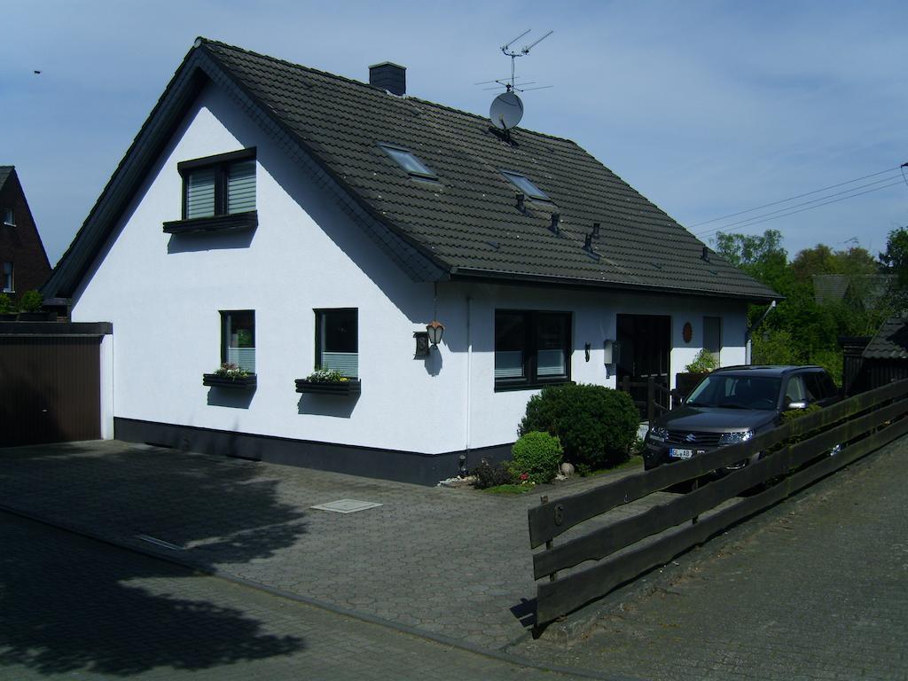 Ferienwohnung Leichlingen Phòng bức ảnh