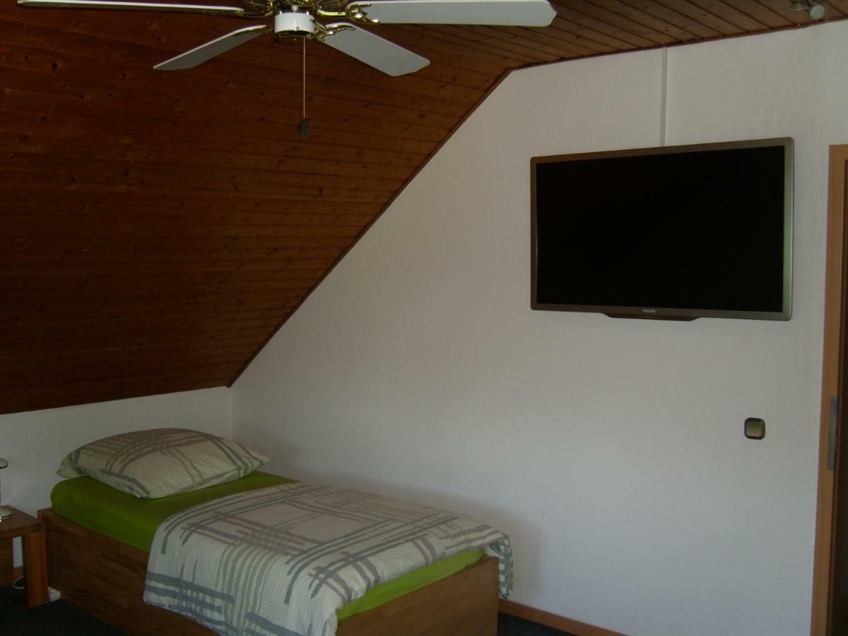 Ferienwohnung Leichlingen Ngoại thất bức ảnh